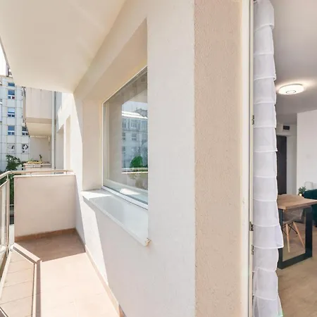 13 Centrum - Mieszkanie Dla 5 Os غدينيا